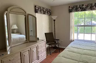 853 Tanbark Dr, Naples, FL 34108 - Photo 8