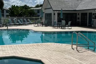 853 Tanbark Dr, Naples, FL 34108 - Photo 14