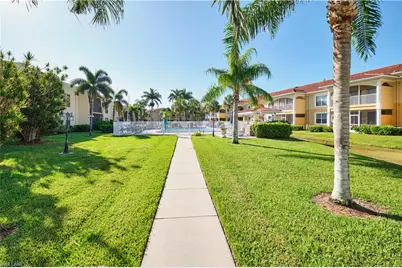 12481 McGregor Blvd #17, Fort Myers, FL 33919 - Photo 26