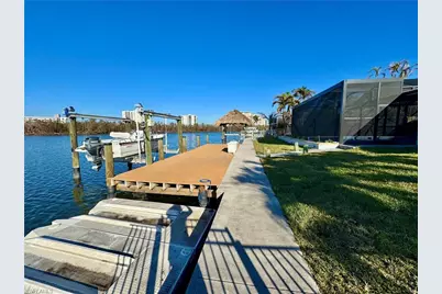8065 Lagoon Rd, Fort Myers Beach, FL 33931 - Photo 10