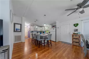 433 Riviera Blvd W, Naples, FL 34112 - Photo 10