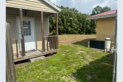 17020 Carolyn Ln, North Fort Myers, FL 33917 - Photo 28