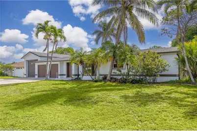 4656 Capri Dr, Naples, FL 34103 - Photo 22