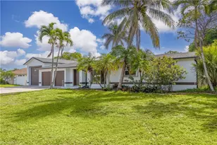 4656 Capri Dr, Naples, FL 34103 - Photo 22