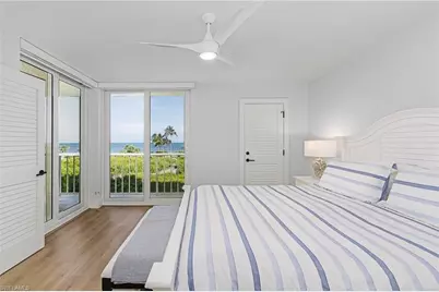 50 Seagate Dr #302B, Naples, FL 34103 - Photo 16