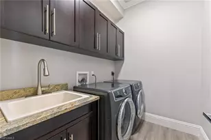 2506 SE 28th St, Cape Coral, FL 33904 - Photo 24