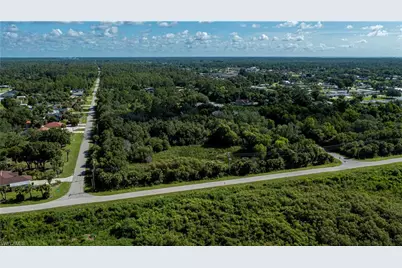2001 E 5th St, Lehigh Acres, FL 33936 - Photo 12