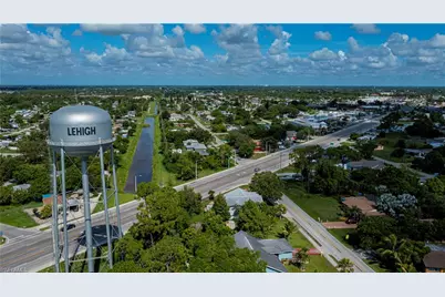 2001 E 5th St, Lehigh Acres, FL 33936 - Photo 18