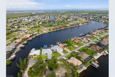 506 SW 33rd Ave, Cape Coral, FL 33991 - Photo 2