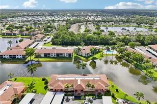 360 Charlemagne Blvd, Naples, FL 34112 - Photo 34