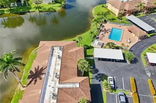 360 Charlemagne Blvd, Naples, FL 34112 - Photo 32