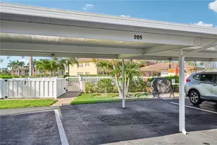 360 Charlemagne Blvd, Naples, FL 34112 - Photo 28