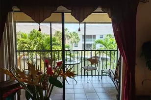 719 SW 47th Terrace, Cape Coral, FL 33914 - Photo 6