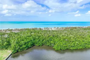 15 Bluebill Ave, Naples, FL 34108 - Photo 38