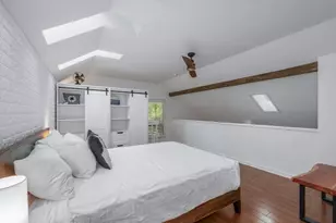 1271 Solana Rd, Naples, FL 34103 - Photo 10