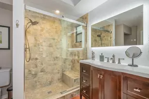 1271 Solana Rd, Naples, FL 34103 - Photo 14