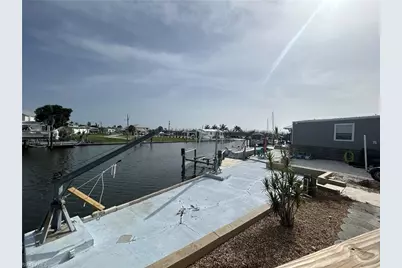 3913 Dewberry Ln, Saint James City, FL 33956 - Photo 2