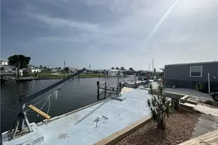 3913 Dewberry Ln, Saint James City, FL 33956 - Photo 2