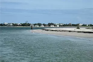 3913 Dewberry Ln, Saint James City, FL 33956 - Photo 38