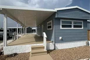 3913 Dewberry Ln, Saint James City, FL 33956 - Photo 8