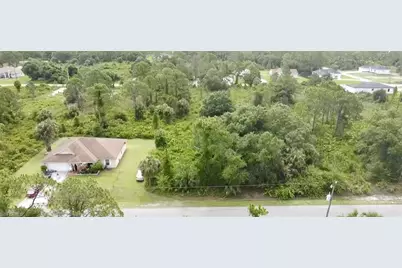 1406 Clark Ave, Lehigh Acres, FL 33972 - Photo 4