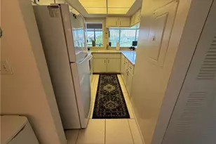 5590 Trailwinds Dr, Fort Myers, FL 33907 - Photo 14