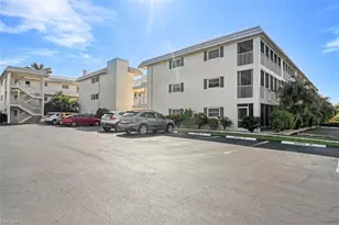 3150 Binnacle Dr, Naples, FL 34103 - Photo 12