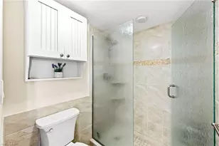 9415 Gulf Shore Dr, Naples, FL 34108 - Photo 14