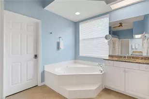 1811 SE 37th Terrace, Cape Coral, FL 33904 - Photo 12