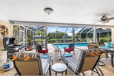 1312 SE 20th St, Cape Coral, FL 33990 - Photo 2