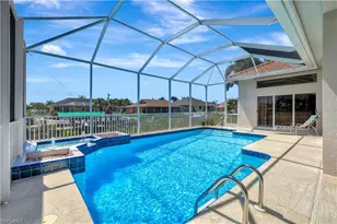 5561 Harborage Dr, Fort Myers, FL 33908 - Photo 4