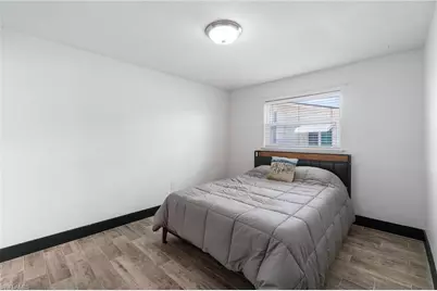 544 Bayside Dr, Fort Myers, FL 33919 - Photo 32