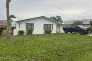 2231 Isle of Pines Ave, Fort Myers, FL 33905 - Photo 4