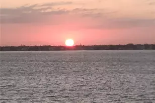 4015 SE 20th Pl, Cape Coral, FL 33904 - Photo 2