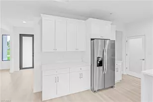 1061 Sunrise Blvd, Lehigh Acres, FL 33974 - Photo 26