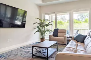 178 Indies Dr E, Naples, FL 34114 - Photo 4