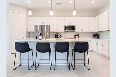 178 Indies Dr E #201, Naples, FL 34114 - Photo 8