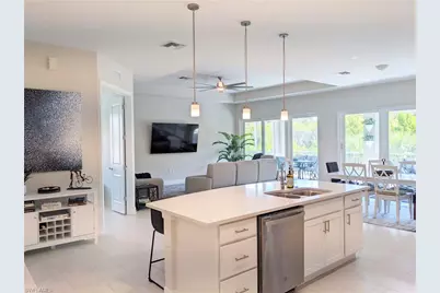 178 Indies Dr E #201, Naples, FL 34114 - Photo 6