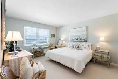 2011 Gulf Shore Blvd N #45, Naples, FL 34102 - Photo 12