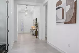 9264 Glenforest Dr, Naples, FL 34120 - Photo 6