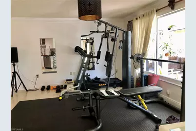 283 Cypress Way W, Naples, FL 34110 - Photo 8