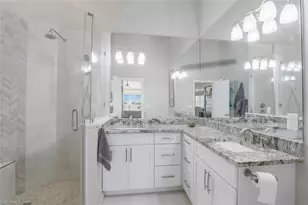 360 Horse Creek Dr, Naples, FL 34110 - Photo 10