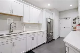 14811 Hole in 1 Cir, Fort Myers, FL 33919 - Photo 24