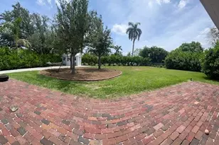 6306 St Andrews Cir S, Fort Myers, FL 33919 - Photo 24