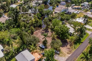 67 Oak St, North Fort Myers, FL 33903 - Photo 6