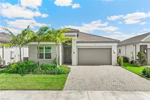 12349 Dahlia Ct, Naples, FL 34120 - Photo 14