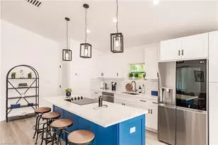 100 Fairview Ave, Fort Myers, FL 33905 - Photo 26