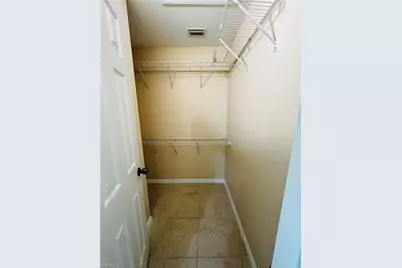 2732 NE 7th Pl, Cape Coral, FL 33909 - Photo 20