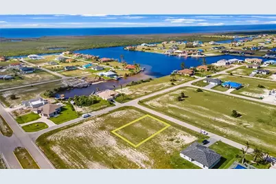 4426 NW 32nd St, Cape Coral, FL 33993 - Photo 14