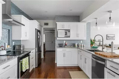 4031 Gulf Shore Blvd N #25, Naples, FL 34103 - Photo 8